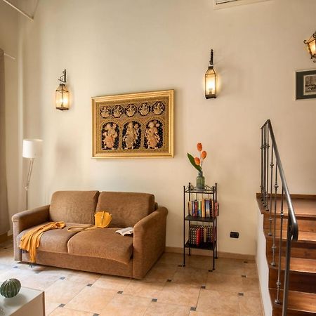 Cappellari Apartments - Campo De' Fiori Рим Экстерьер фото