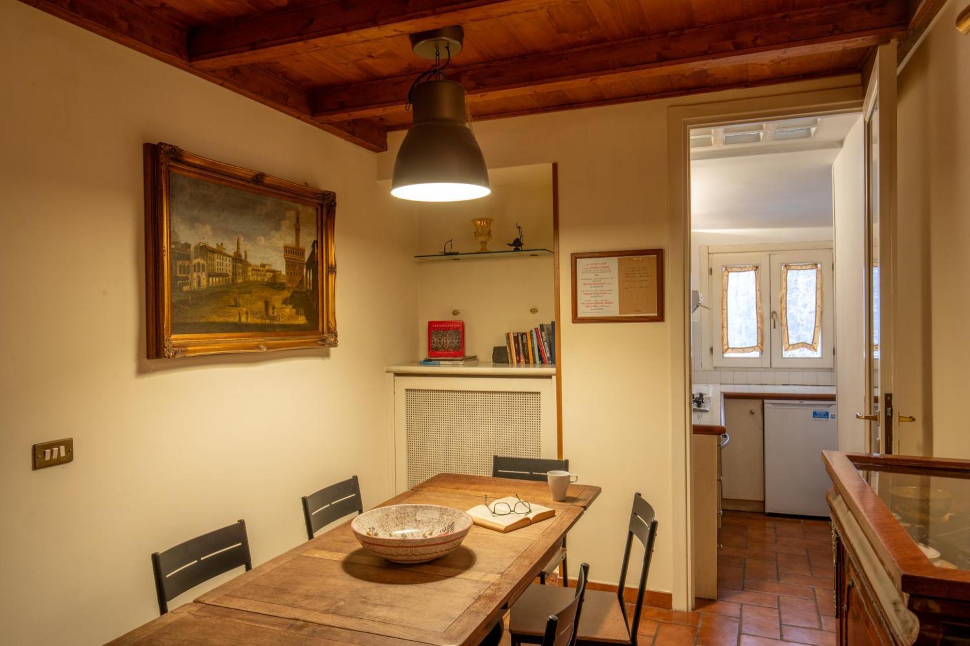 Cappellari Apartments - Campo De' Fiori Рим Экстерьер фото